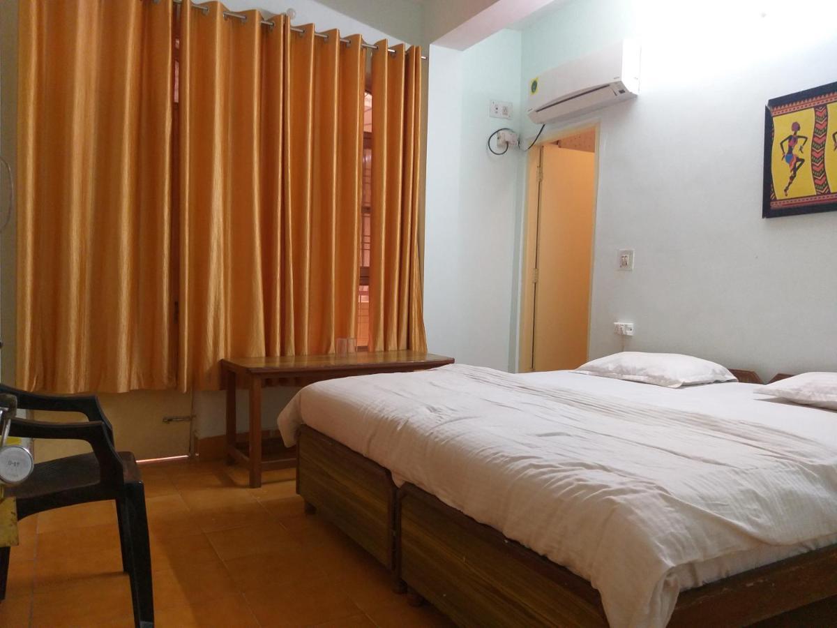 Hotel Ganga View Harry Stay Shivpuri  Buitenkant foto