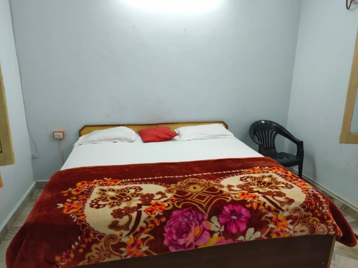Hotel Ganga View Harry Stay Shivpuri  Buitenkant foto